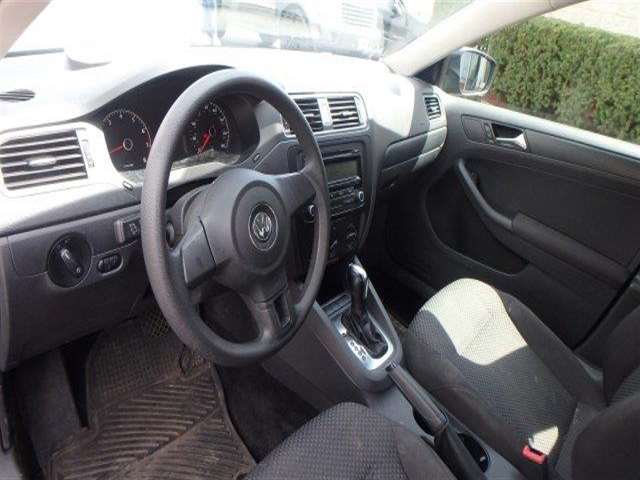2011 Volkswagen Jetta 